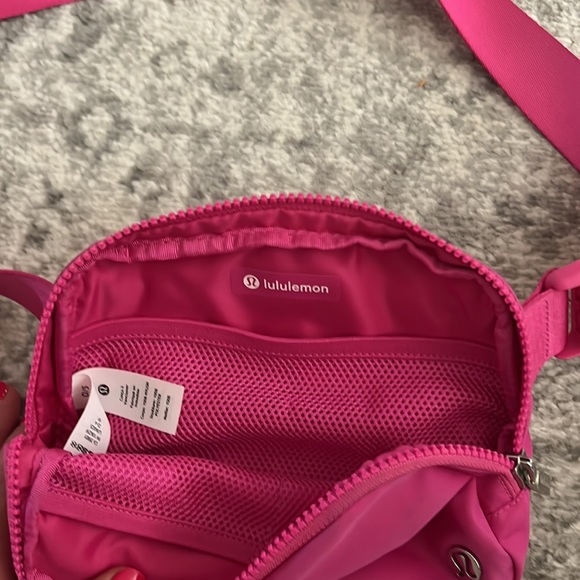 Pink Lululemon belt bag - Picture 2 of 3